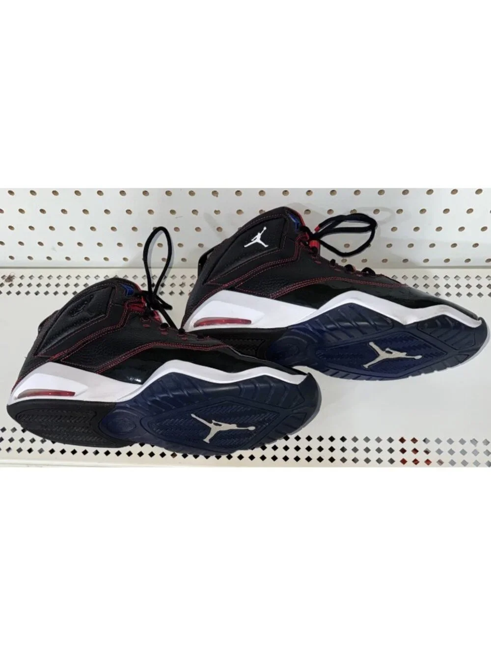 Air Jordan B'Loyal Bred Mens Athletic Basketball Shoes Size 13 Black CT1497-001